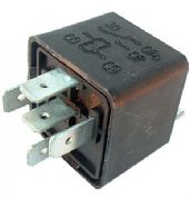 RELAY AUX. Foto 1